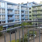 Апартаменты Rodzinny, Sloneczny Apartament W Dzielnicy Uzdrowiskowej, Blisko Plazy Колобжег