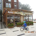 Rodzinny, Sloneczny Apartament W Dzielnicy Uzdrowiskowej, Blisko Plazy Апартаменты Колобжег