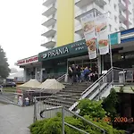 Rodzinny, Sloneczny Apartament W Dzielnicy Uzdrowiskowej, Blisko Plazy Апартаменты