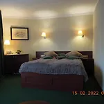 Апартаменты Rodzinny, Sloneczny Apartament W Dzielnicy Uzdrowiskowej, Blisko Plazy Колобжег