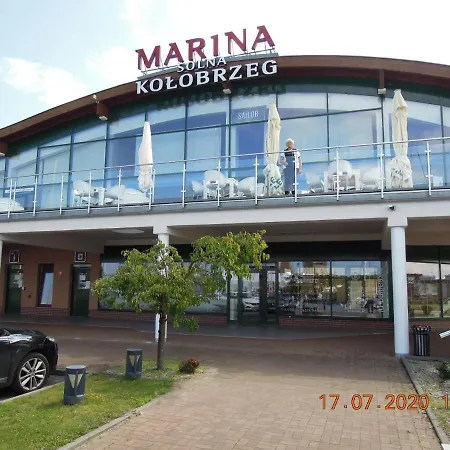 Rodzinny, Sloneczny Apartament W Dzielnicy Uzdrowiskowej, Blisko Plazy Апартаменти *