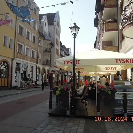 Rodzinny, Sloneczny Apartament W Dzielnicy Uzdrowiskowej, Blisko Plazy Колобжег